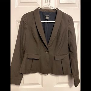 Super nicer, only used once for a meeting